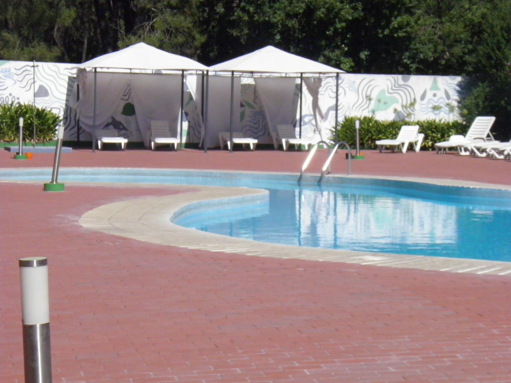 Hotel Rubi Vişeu Exterior foto